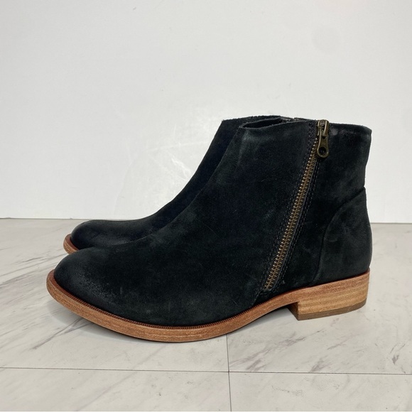 New! Kork Ease Riley Black Distressed Suede Bootie 6M - Picture 14 of 14